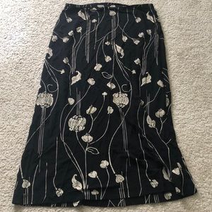 Josephine Chaus Woman’s skirt